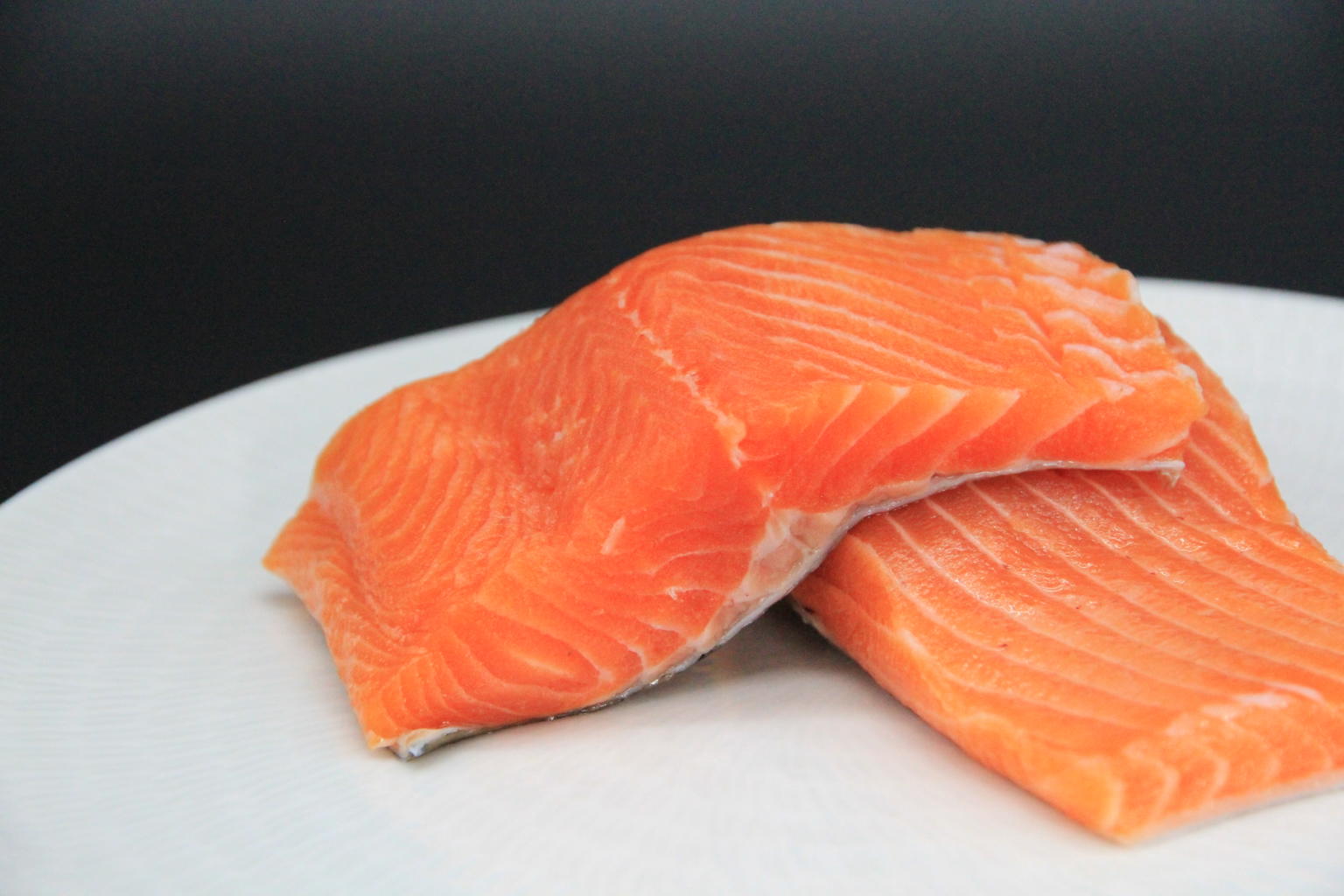 Truite élevée en eau douce pavé Saumon de France